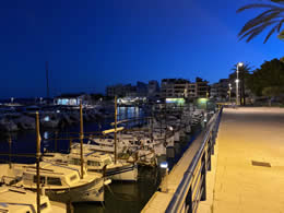 cala bona harbour - night view 